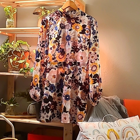 Ayesha Curry x Just Fab NWT Floral Shift Dress! - Picture 3 of 11